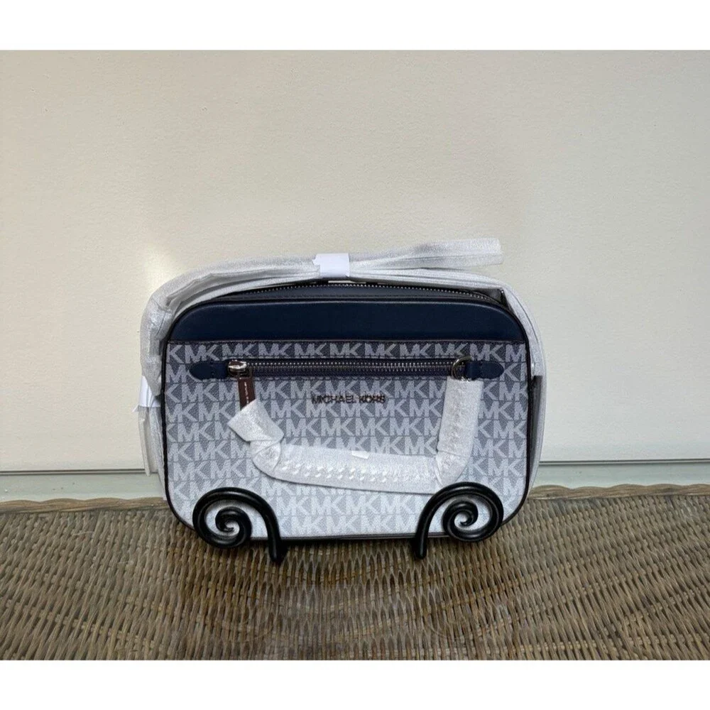 Michael Kors Ombré Navy Signature Logo Large Jet Set Crossbody Bag NWT